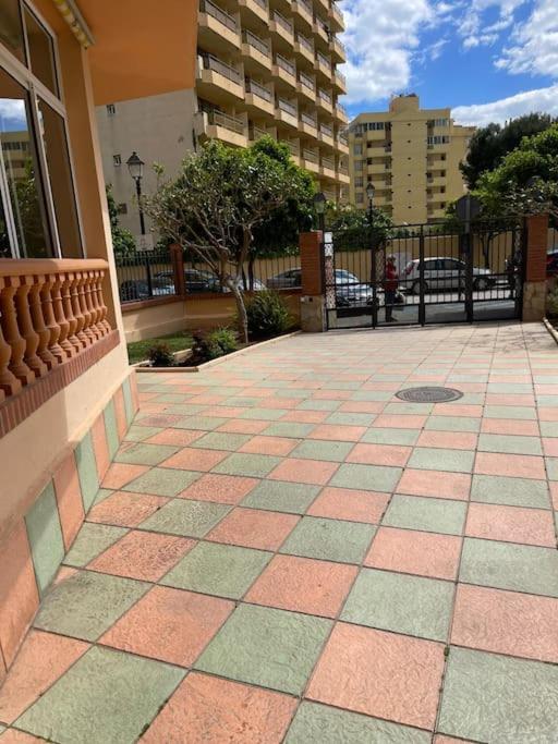 Estudio En Fuengirola Con Vistas Al Mar Exterior photo
